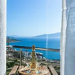 Charm 4, 1br Ap, Sea View, Parking & *