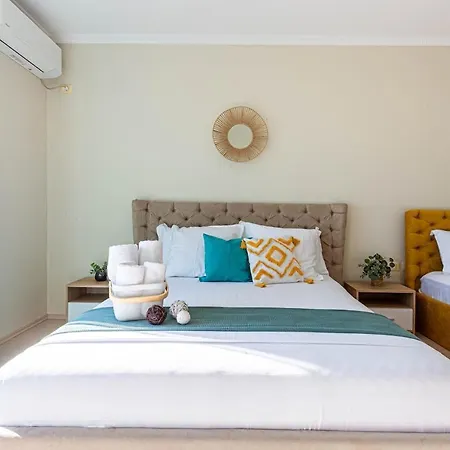 Charm 4, 1br Ap, Sea View, Parking & * Saranda