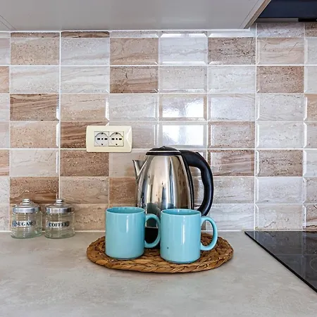 Charm 4, 1br Ap, Sea View, Parking & Lejlighed