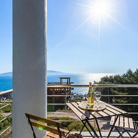 Apartment Charm 4, 1br Ap, Sea View, Parking & Sarandë