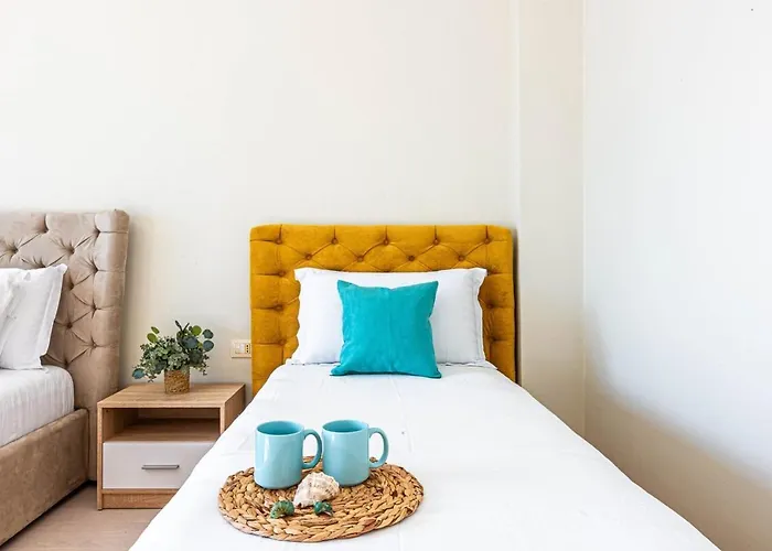 Charm 4, 1br Ap, Sea View, Parking & Appartement *