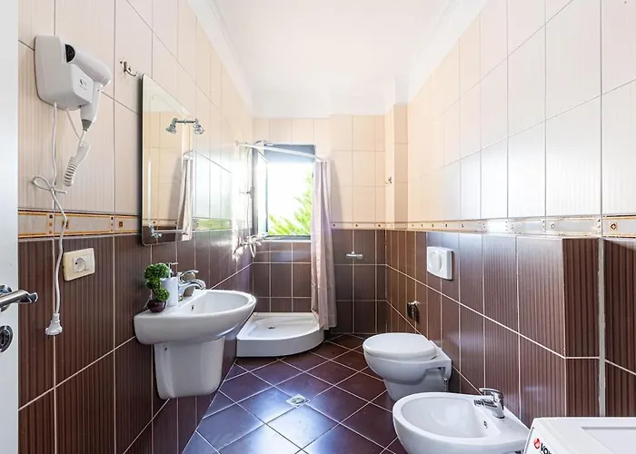 Charm 4, 1br Ap, Sea View, Parking & * Saranda