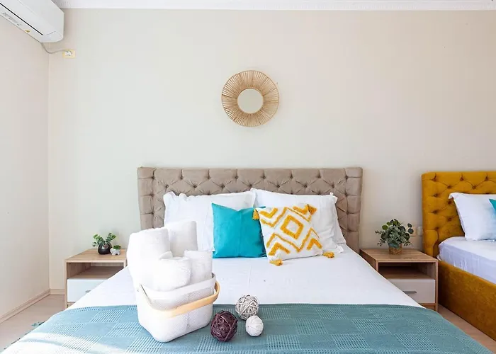 Charm 4, 1br Ap, Sea View, Parking & Appartement *